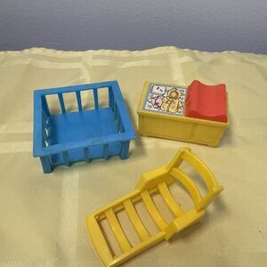 Vintage Fisher Price Little People Nursery Changing Table Playpen Lounge Chair